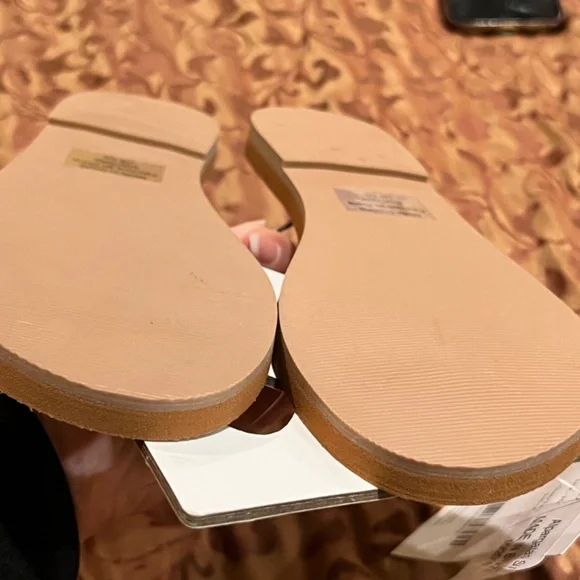 Flip Flop - Malvasia Size 5/6. Color brown and lux. NWT - Picture 16 of 17